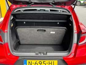 Renault Captur (2021) thumbnail 23