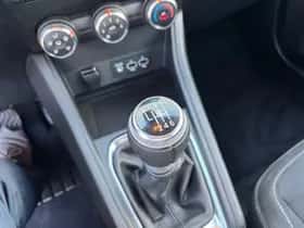 Renault Captur (2021) thumbnail 25