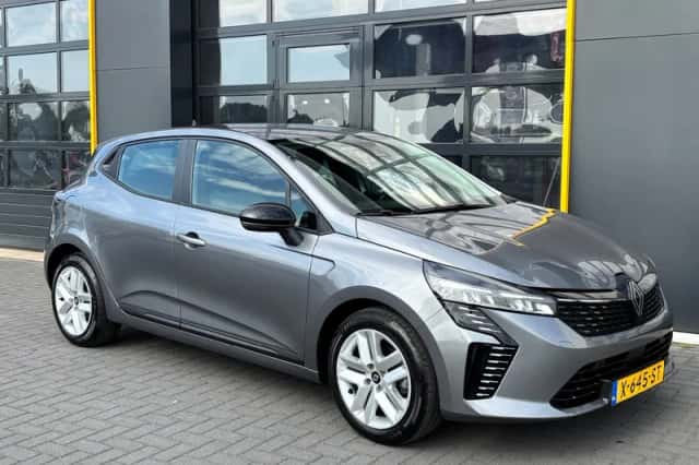 Renault Clio (2024) thumbnail 1