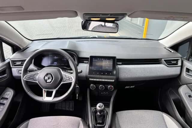 Renault Clio (2024) thumbnail 4
