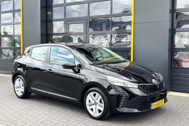Renault Clio (2024) thumbnail 1