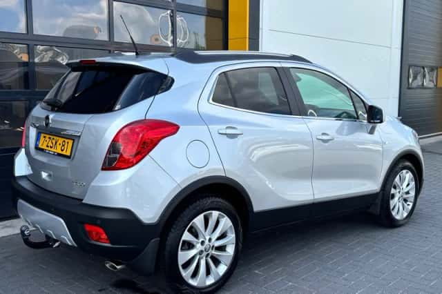 Opel Mokka (2015) thumbnail 5