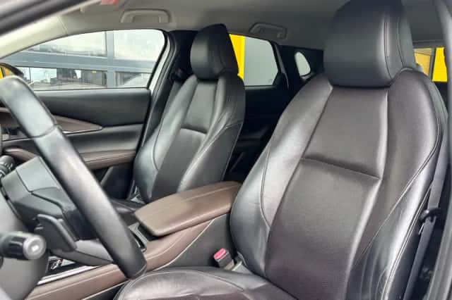 Mazda CX-30 (2019) thumbnail 2