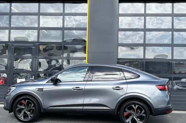 Renault Arkana (2022) thumbnail 3