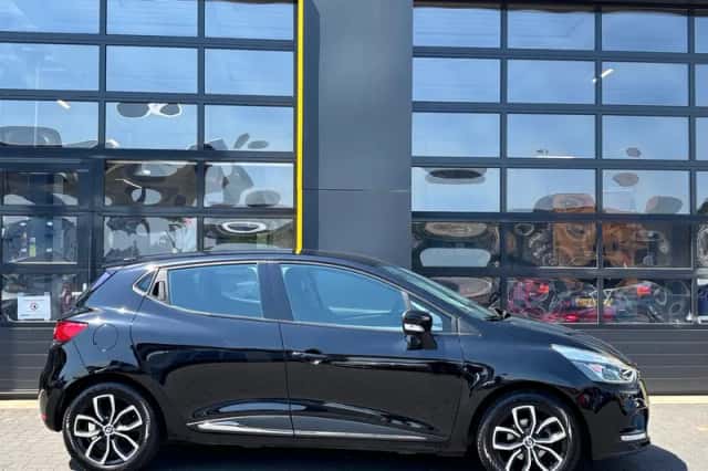 Renault Clio (2017) thumbnail 3