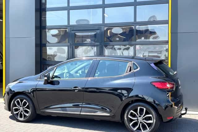 Renault Clio (2017) thumbnail 5