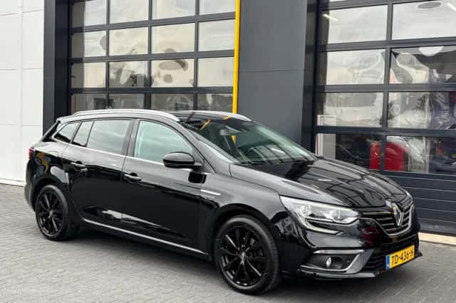 Renault Mégane (2018) thumbnail 1