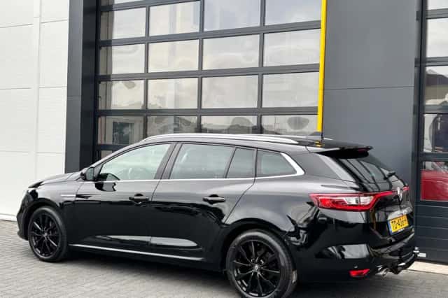 Renault Mégane (2018) thumbnail 5
