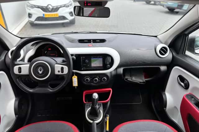 Renault Twingo (2018) thumbnail 4