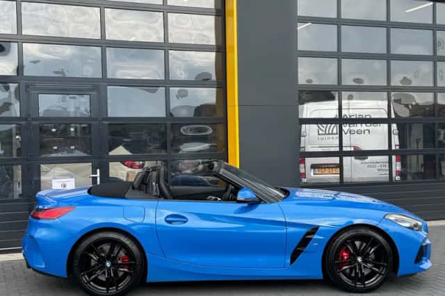 BMW Z4 (2021) thumbnail 2