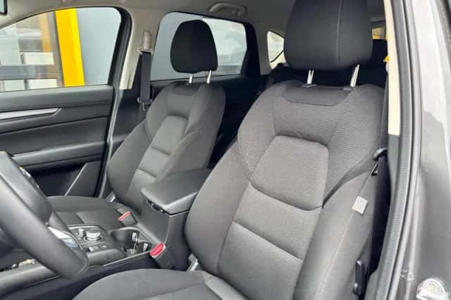Mazda CX-5 (2023) thumbnail 2
