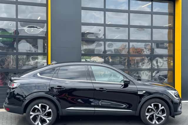 Renault Arkana (2025) thumbnail 2