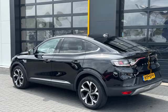 Renault Arkana (2025) thumbnail 5