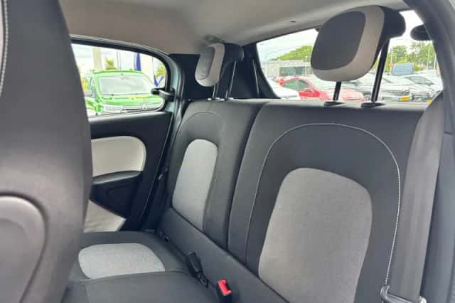 Renault Twingo (2018) thumbnail 6