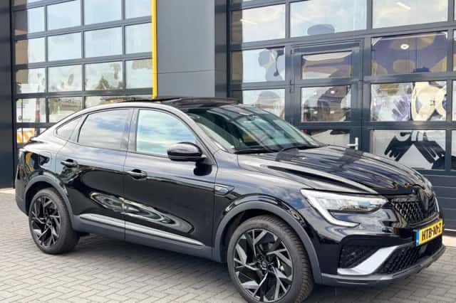 Renault Arkana (2025) thumbnail 1