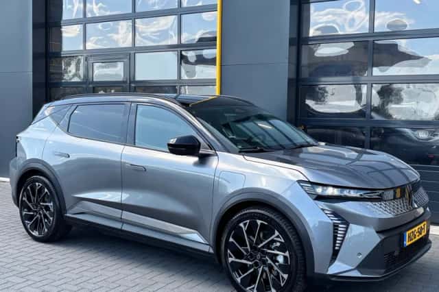 Renault Scénic (2025) thumbnail 1