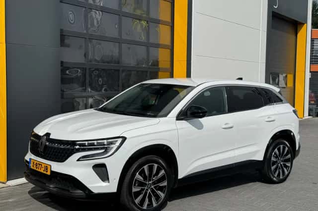 Renault Austral (2023) thumbnail 5