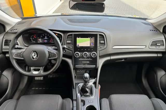 Renault Mégane (2021) thumbnail 4