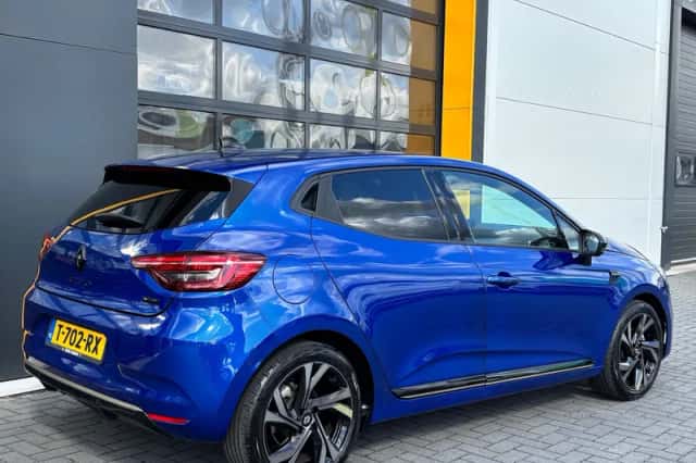 Renault Clio (2023) thumbnail 5