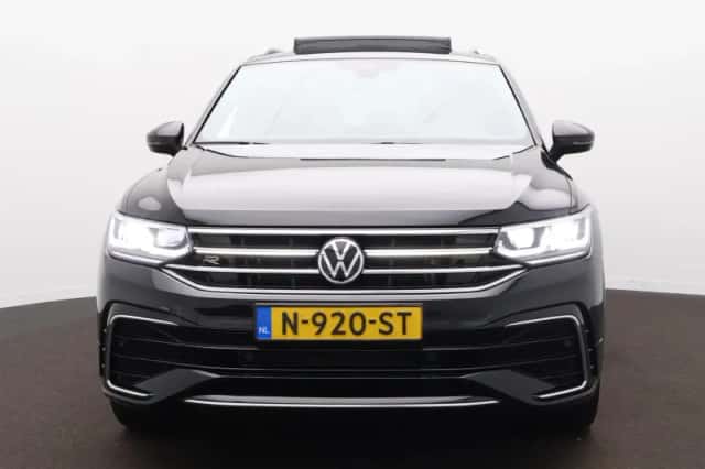 Volkswagen Tiguan All-Space (2022) thumbnail 2