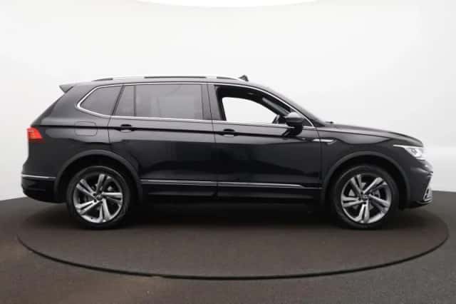 Volkswagen Tiguan All-Space (2022) thumbnail 4