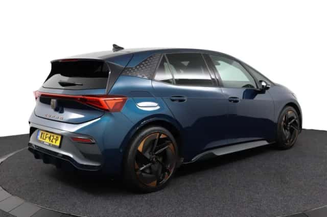 CUPRA Born (2022) thumbnail 2