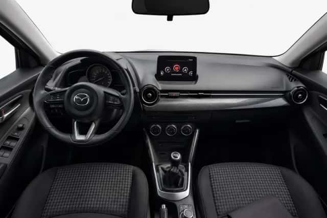 Mazda 2 (2017) thumbnail 3