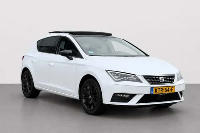 SEAT Leon (2019) thumbnail 1