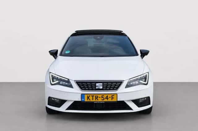 SEAT Leon (2019) thumbnail 2