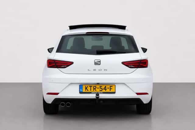 SEAT Leon (2019) thumbnail 6