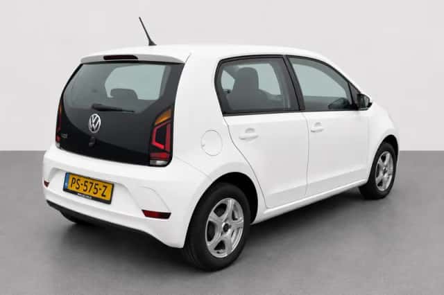 Volkswagen Up! (2017) thumbnail 5
