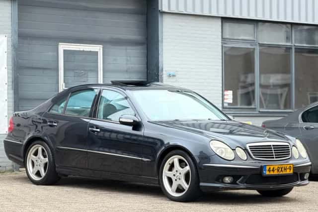 Mercedes-Benz E-Klasse (2002) thumbnail 6