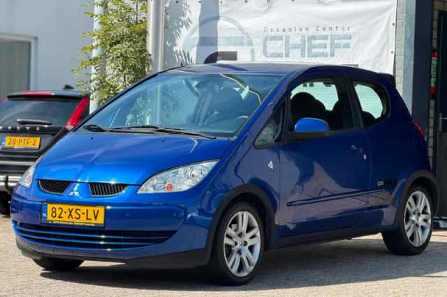 Mitsubishi Colt (2007) thumbnail 6