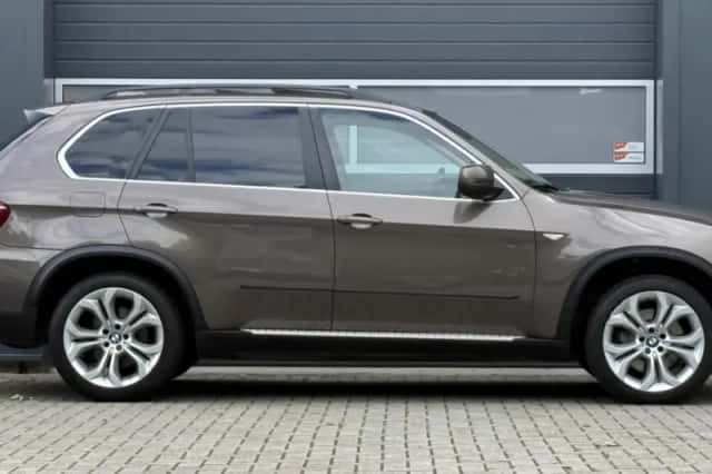BMW X5 (2011) thumbnail 1
