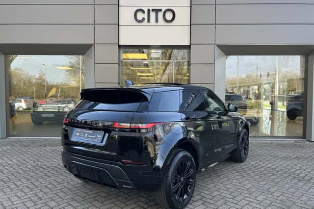 Land Rover Range Rover Evoque (2026) thumbnail 3