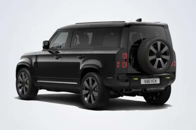Land Rover Defender (2026) thumbnail 3