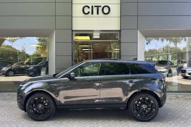 Land Rover Range Rover Evoque (2026) thumbnail 2