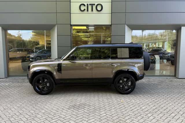 Land Rover Defender (2026) thumbnail 2