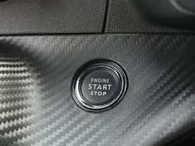 Peugeot 2008 (2023) thumbnail 17