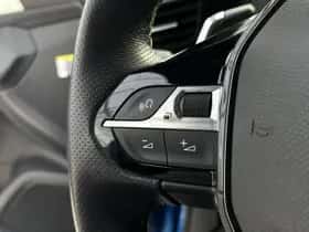 Peugeot 2008 (2023) thumbnail 21