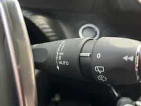 Peugeot 2008 (2023) thumbnail 23