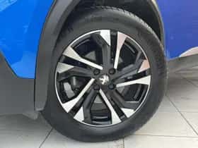 Peugeot 2008 (2023) thumbnail 4