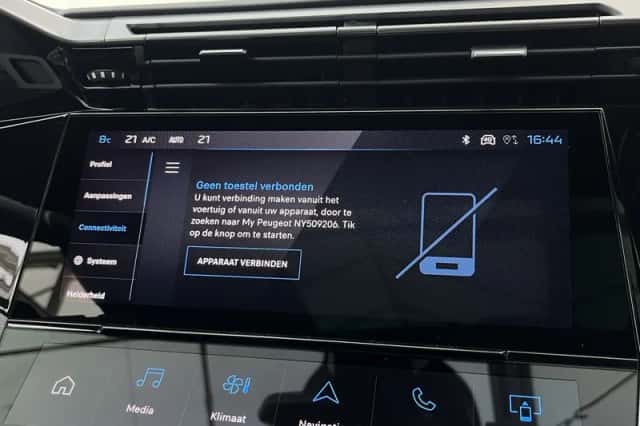 Peugeot 308 (2022) thumbnail 14