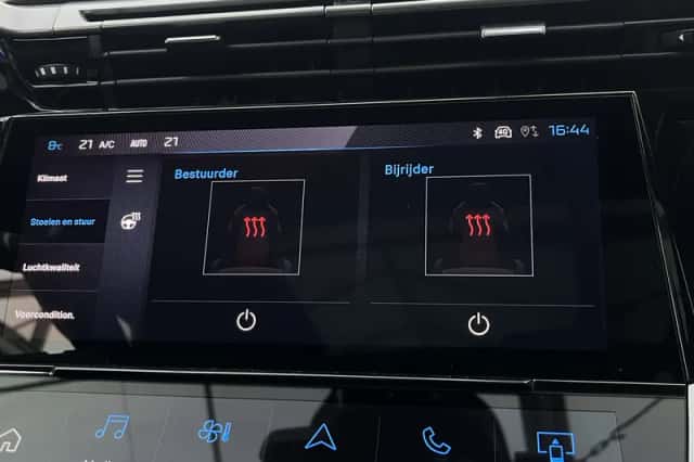 Peugeot 308 (2022) thumbnail 16
