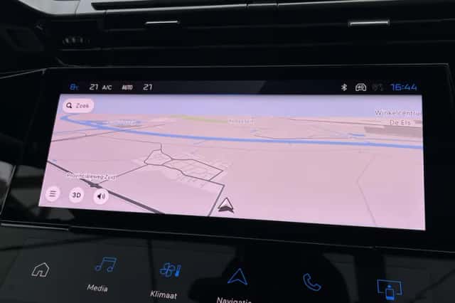 Peugeot 308 (2022) thumbnail 17