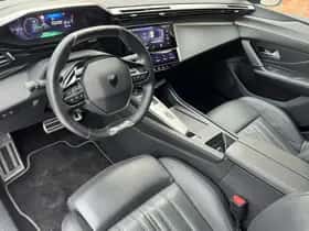 Peugeot 308 (2022) thumbnail 3