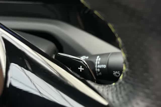 Peugeot 308 (2022) thumbnail 27