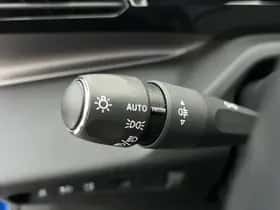 Peugeot 308 (2022) thumbnail 29