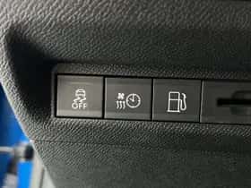 Peugeot 308 (2022) thumbnail 32