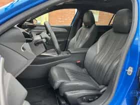 Peugeot 308 (2022) thumbnail 9